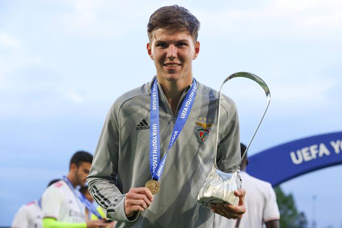 Žan Jevšenak, nekdanji up ljubljanskega Brava in mladi slovenski reprezentant, je lani z Benfico osvojil naslov evropskega prvaka v mladinski konkurenci. | Foto: Guliverimage/Vladimir Fedorenko