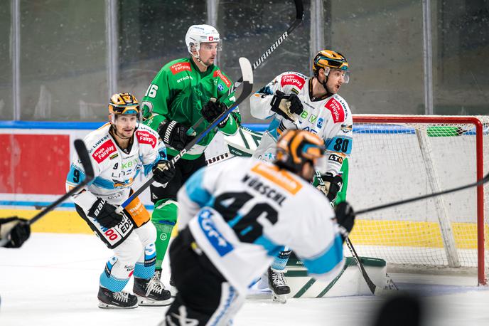 HK Olimpija : Linz | Olimpija je z 0:2 izgubila z Linzem in še čaka na prvo domačo zmago sezone. | Foto HKO/Domen Jančič