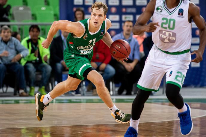 Cedevita Olimpija : Darušafaka, evropski pokal, eurocup | Košarkarji Cedevite Olimpije na čelu s kapetanom Jako Blažičem še lovijo prvo zmago v Evropi. | Foto Vid Ponikvar/Sportida