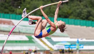 Kipyegonova do četrtega izida vseh časov, Šutejeva šesta