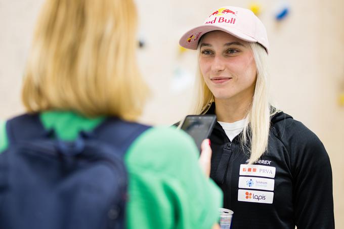 Janja Garnbret med pogovorom za Sportal | Foto: Grega Valančič/www.alesfevzer.com