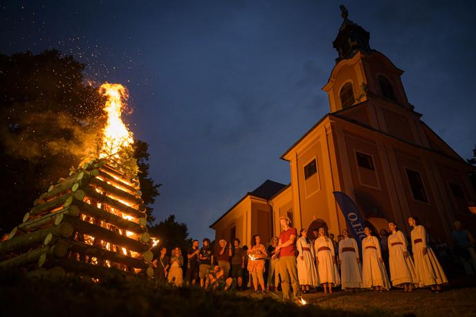 Rožnik, podelitev nagrade Kersnik | Poleg sedem tisoč evrov vrednega kresnika za najboljši roman leta je časopisna hiša Delo letos ponovno podelila tudi nagrado za mladega literata in literarnega kritika mlado pero. | Foto STA