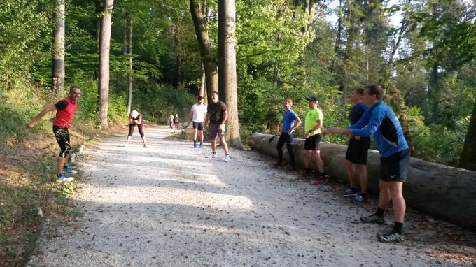 Tek, zabava in medsebojna spodbuda. Tekači skupine SIJ so dosegli na koncu treningov dosegli več kot le dobro telesno pripravljenost, med njimi se je razvila posebna kolegialnost. | Foto: 