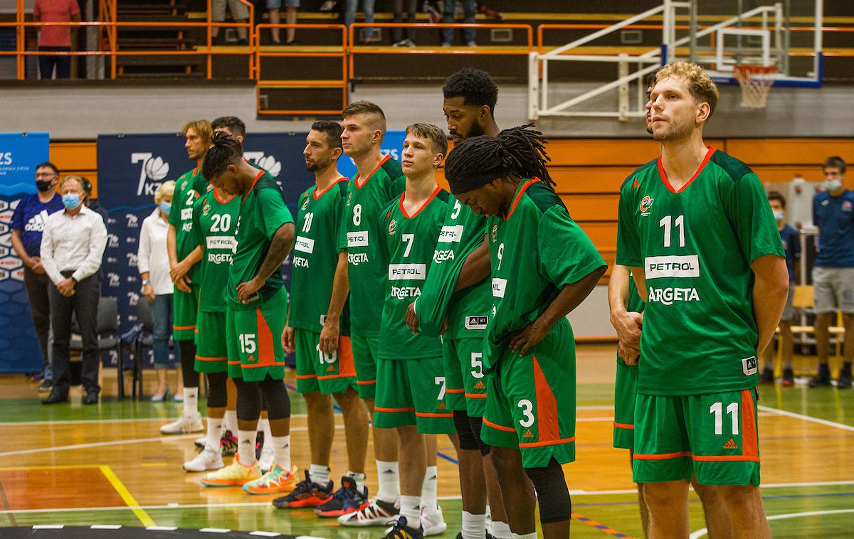 KK Krka : KK Cedevita Olimpija, superpokal | Košarkarji Olimpije so naslednja slovenska ekipa, ki se je znašla v karanteni. | Foto Urban Meglič/Sportida