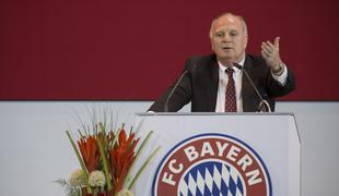 Hoeness v zaporu izgublja kilograme