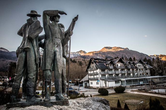 Bohinj hotel jezero | Foto Vid Ponikvar