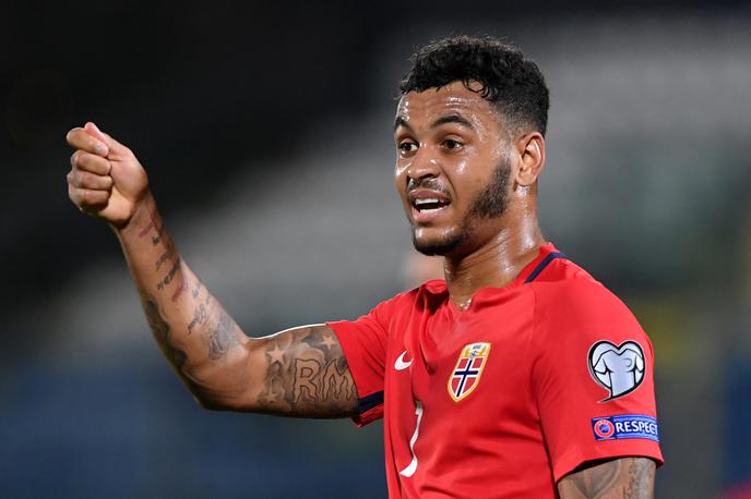 Joshua King | Joshua King je po mnenju Luke Krajnc najbolj nevaren norveški napadalec za slovenska vrata. | Foto Reuters