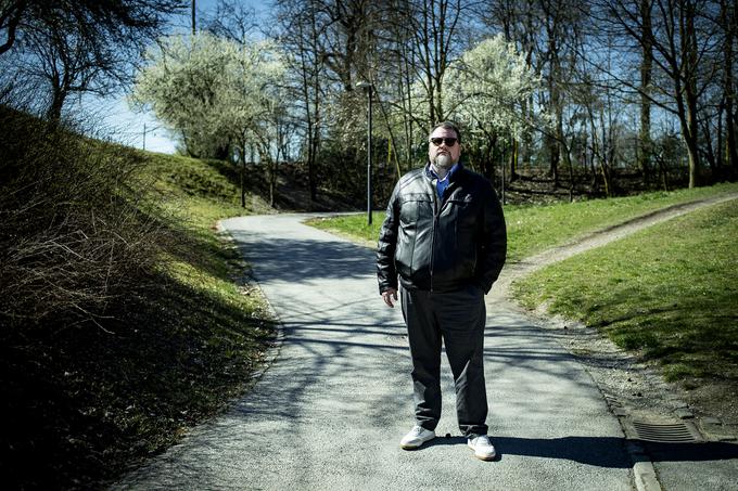 "Kibernetski napadi na mala podjetja lahko naredijo tudi več škode kot napadi na velika podjetja, saj lahko takšni napadi manjša podjetja popolnoma uničijo." | Foto: Ana Kovač