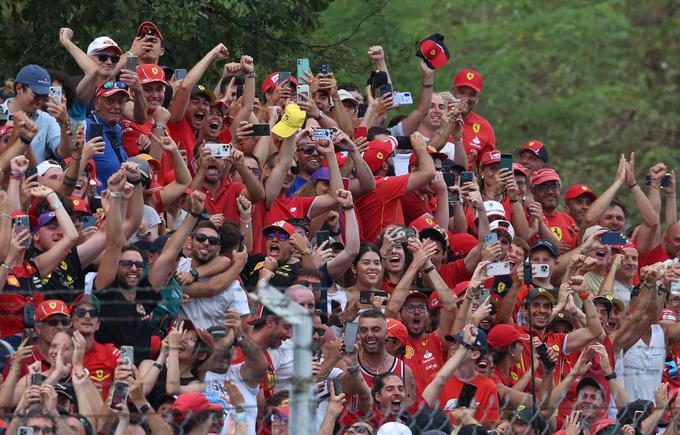 Tifosi so v Monzi norelo od navdušenja. | Foto: Reuters