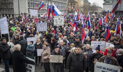 Protest upokojencev: stiske realne, zahteve malo manj