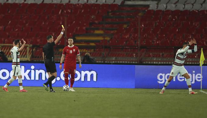 Ronaldo si je zaradi svoje reakcije prislužil rumeni karton.  | Foto: Guliverimage/Vladimir Fedorenko