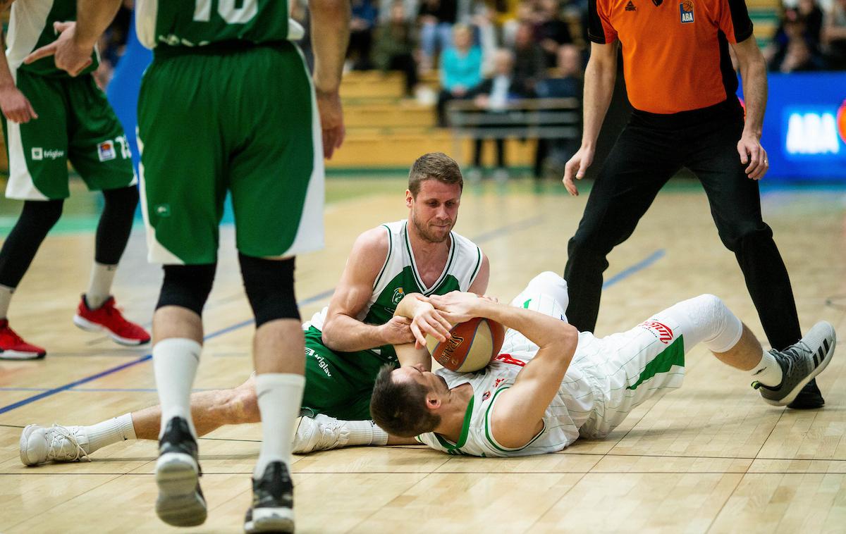 Krka vs Petrol Olimpija liga ABA | Hudo bitko za biti ali ne biti so dobili Novomeščani. | Foto Vid Ponikvar