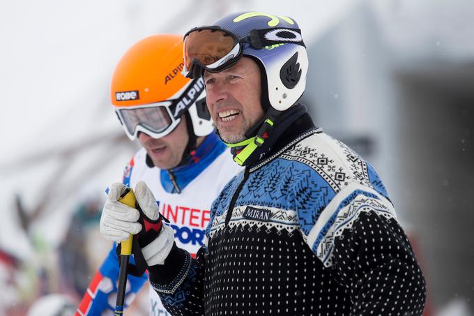 "Dokler lahko še čisto normalno in na dokaj visoki ravni smučam telemark in zraven opravljam še vlogo predtekmovalca v svetovnem pokalu, se ne smem nič pritoževati." | Foto: Urban Urbanc/Sportida