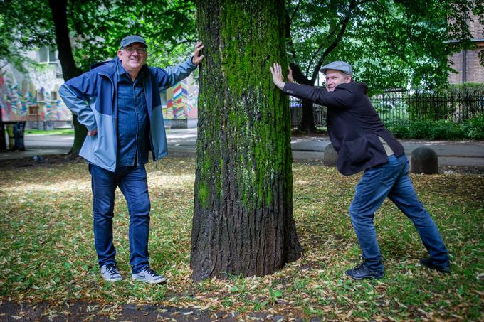 Vse svoje pesmi, tudi v tujini, izvajajo v slovenskem jeziku. | Foto: Gaja Hanuna