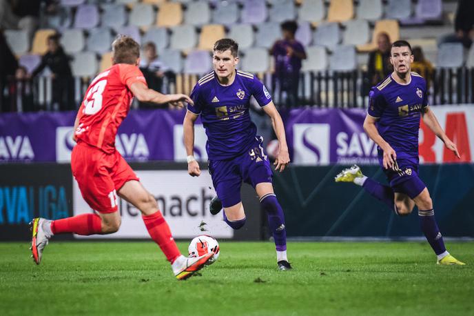 Maribor Celje | Mariborčani so v štajerskem derbiju premagali Celjane, ki so pred tem na zadnjih treh gostovanjih v Ljudskem vrtu osvojili kar sedem točk. | Foto Blaž Weindorfer/Sportida