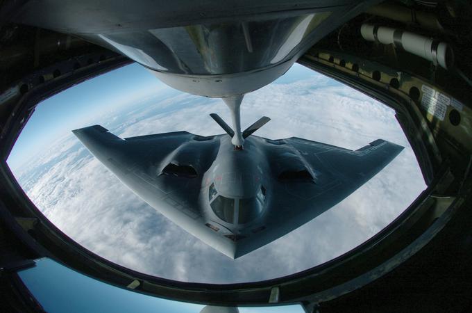 B-2 spirit je še danes sinonim za tehnološki dragulj. | Foto: Thomas Hilmes/Wikimedia Commons