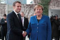 Emmanuel Macron in Angela Merkel