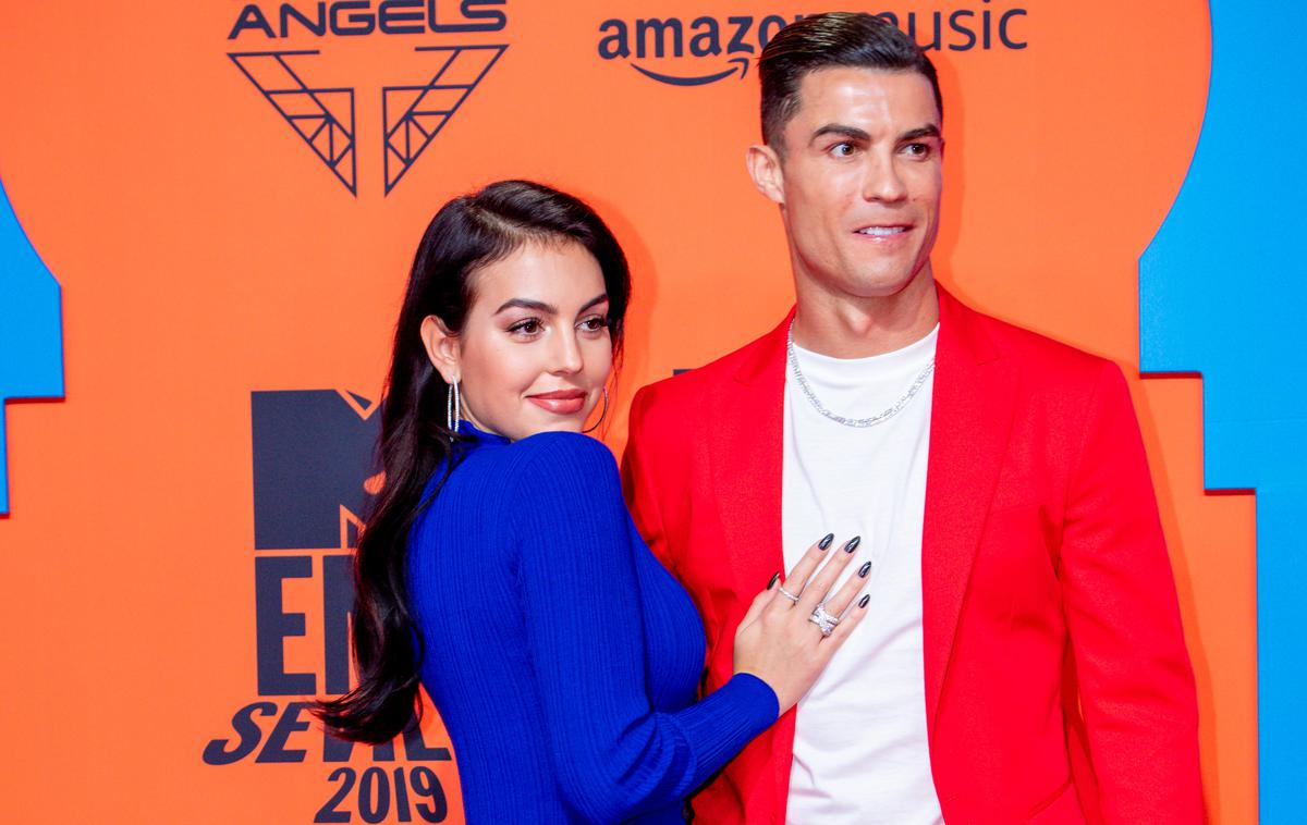 Georgina Rodriguez, Cristiano Ronaldo | Georgina Rodriguez in Cristiano Ronaldo sta sporočila veselo novico. | Foto Cover Images