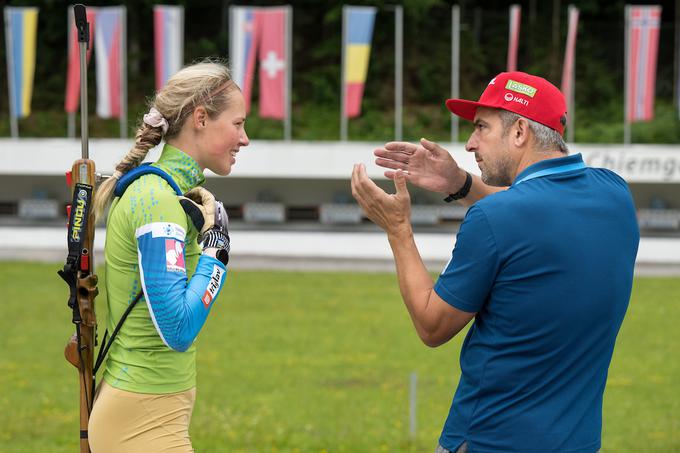 Strelsko učenje z Anamarijo Lampič se intenzivno nadaljuje že od poletja. | Foto: Sportida