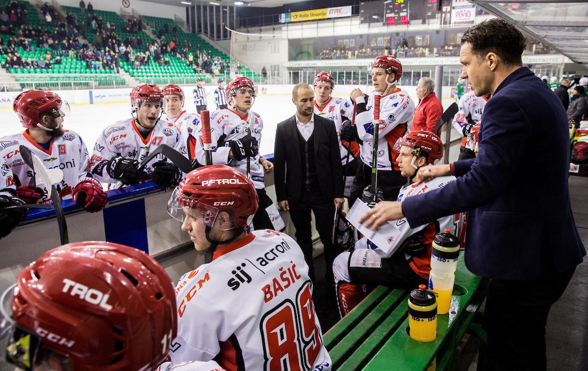 Olimpija Jesenice derbi hokej Alpska liga | Foto Vid Ponikvar