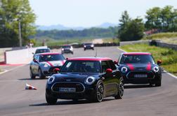 Združene moči slovenskega dirkališča Gaj in avtomobilske znamke Mini