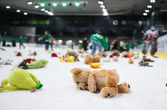 Innsbruck na tekmi z dobrodelno noto poglobil krizo Olimpije