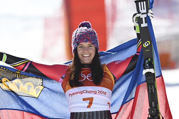 V superveleslalomu, kjer je češka deskarka Ester Ledecka z zmago poskrbela za največjo senzacijo teh iger, je bila tretja, v smuku pa je osvojila 4. mesto.  | Foto: Getty Images