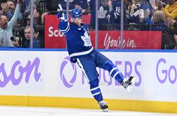 Marner zadel dvakrat za zmago Toronta #video