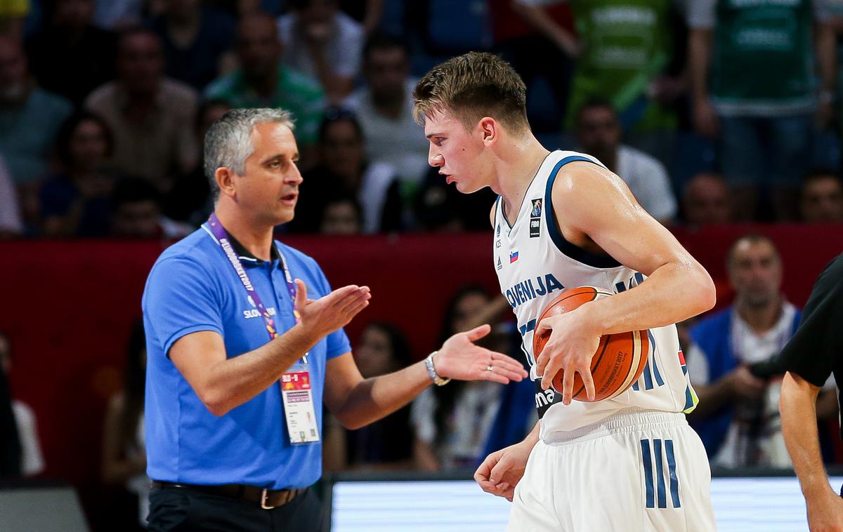 Igor Kokoškov in Luka Dončić | Igor Kokoškov je leta 2017 Luko Dončića in Slovenijo popeljal do evropskega zlata. | Foto Sportida