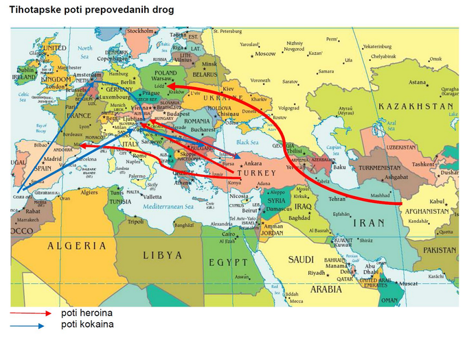 Heroin k nam prihaja iz Azije, ponavadi po t.i. balkanski tihotapski poti, kokain pa iz Južne Amerike, saj so le tam naravni pogoji za rast koke, rastilne iz katere se izdeluje kokain. | Foto: policija.si