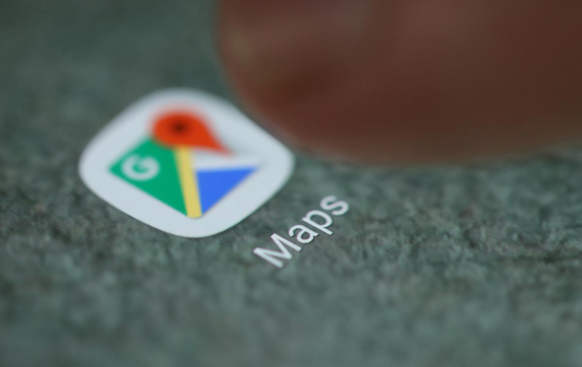 Google Maps | Aplikacija Google Maps/Zemljevidi Google za pametne telefone z operacijskim sistemom Android ali iOS v nekaterih državah, ne pa tudi Sloveniji, že prikazuje podatke o omejitvah hitrosti in stacionarnih kontrolah hitrosti. | Foto Reuters