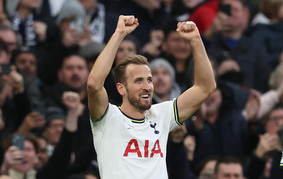 Harry Kane | Harry Kane v dobrem desetletju, odkar nosi dres Tottenhama, ni osvojil niti ene lovorike. Leta 2019 je ostal praznih rok v finalu lige prvakov, dvakrat pa je izgubil v finalu angleškega ligaškega pokala. | Foto Reuters