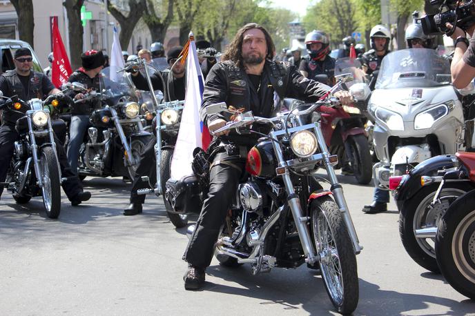 Aleksander Zaldostanov | Vodja in ustanovitelj Nočnih volkov je nekdanji kirurg Aleksander Zaldostanov. Nad motorji se je navdušil, ko je sredi osemdesetih let preteklega stoletja živel v Berlinu. | Foto Guliverimage