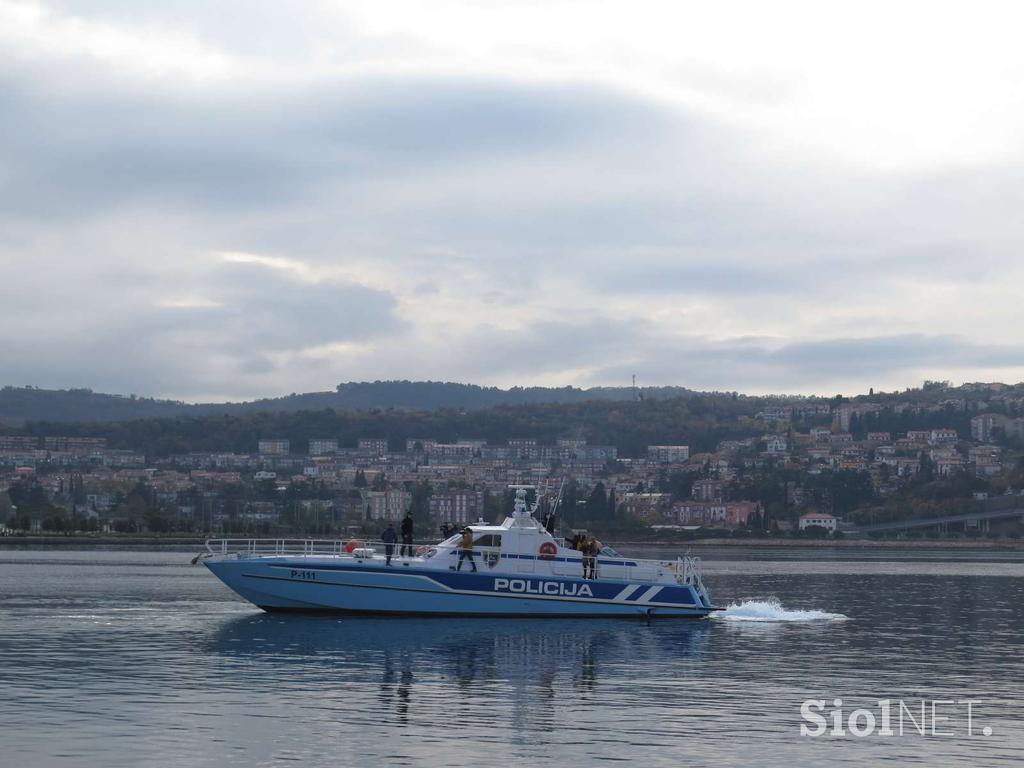 Policijski čoln P-111 se poslavlja