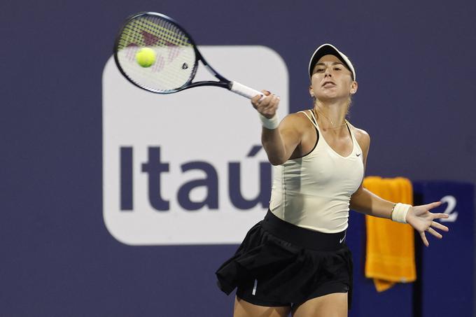 Belinda Bencic je v finalu Charlestona izgubila proti Ons Jabeur. | Foto: Reuters