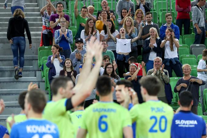 "Če imaš tako spodbudo s tribun, je veliko lažje igrati. In to se je  tudi pokazalo. Bili so naša dodatna moč in le hvala jim."  | Foto: Morgan Kristan / Sportida