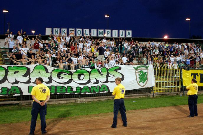 stadion bežigrad štadion | V začetku državne samostojnosti so državne naslove serijsko osvajali nogometaši Olimpije. Takrat so nastopali še za Bežigradom. | Foto Vid Ponikvar