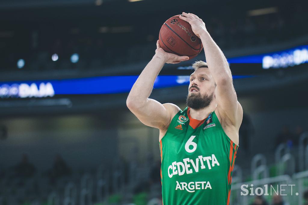 Cedevita Olimpija Umano Reyer.