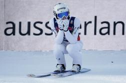 Timiju Zajcu se je zalomilo, svetovni prvak je Stefan Kraft