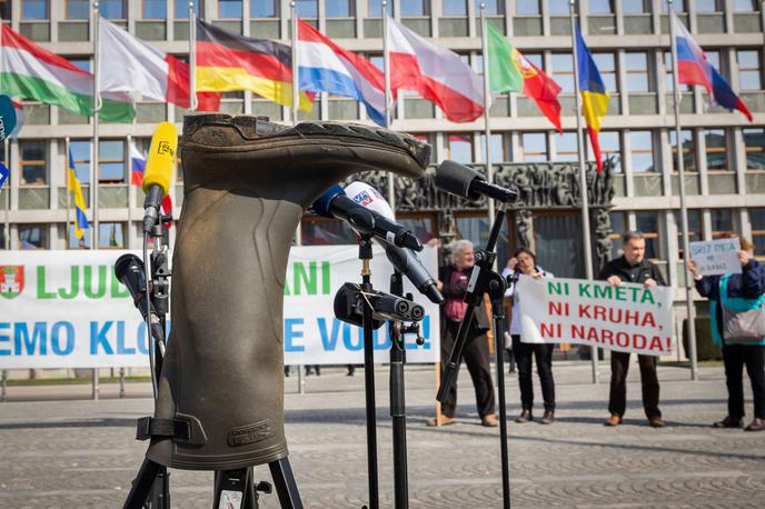 protest kmetov | Foto STA