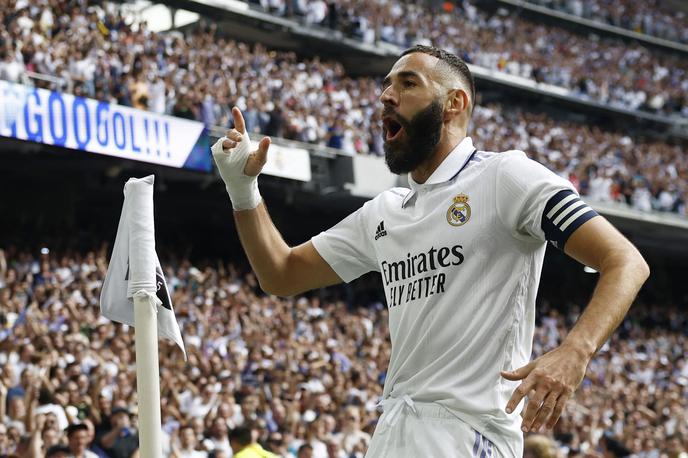 Real Madrid Barcelona Karim Benzema | Karim Benzema je dosegel svoj že 13. gol na el clasicih. | Foto Reuters