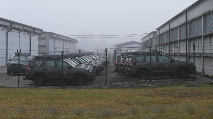 Vozila bodo uporabniki iz vrst MORS in Slovenske vojske prevzeli po opravljenem usposabljanju. | Foto: Gašper Pirman