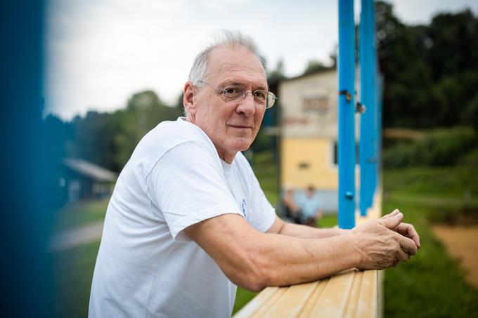 Silvinov oče Stanko Vesenjak je bil eden od pionirjev motokrosa pri nas. | Foto: Jure Banfi/alesfevzer.com