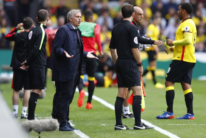 Mourinho o sodnikih: "Ne bom komentiral zadeve, na katero ne morem vplivati." | Foto: Reuters