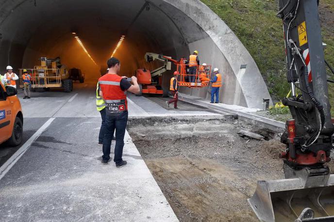 predor Golovec | Dela v predoru bodo potekala 24 ur na dan. Zahodno cev so zaprli v petek popoldan, zaprta bo ostala do 16. avgusta. | Foto DARS