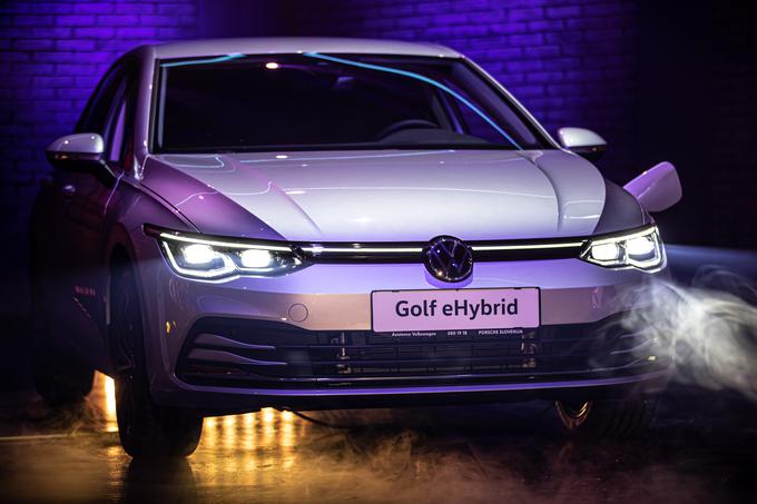 Golf je hibridiziral svoje pogone, električno različico pa je prepustil modelu ID.3. Golf je še vedno zelo kompleten in odličen avtomobil, ki suvereno kljubuje svoji starosti. | Foto: WRC Croatia