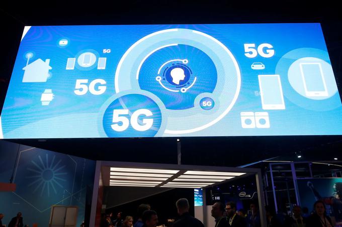 Tudi največja francoska mobilna operaterja intenzivno preizkušata svoje dosežke pri razvoju ob vpeljavi mobilnih omrežij pete generacije - 5G (fotografija je simbolična). | Foto: Reuters