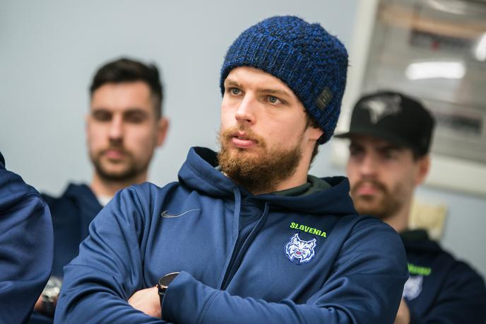 Luka Gračnar | Hokejski vratar Luka Gračnar je po desetletju igranja v Avstriji hokejski dom našel na Norveškem in se na Hamar, kot pravi, že dobro privadil.  | Foto Peter Podobnik/Sportida