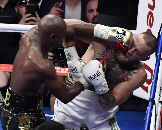 Po spektaklu s Floydom Mayweatherjem je obogatel. | Foto: Guliverimage/Vladimir Fedorenko