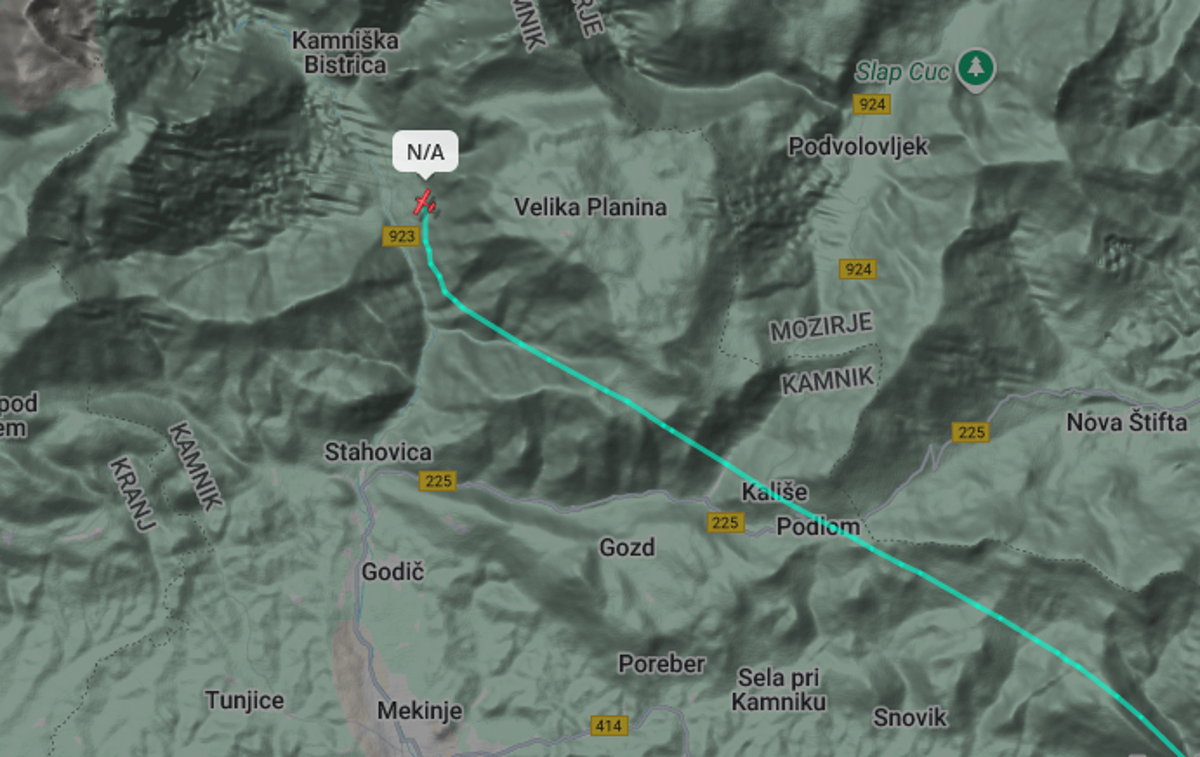 letalo, Velika Planina | Foto Flightradar24.com